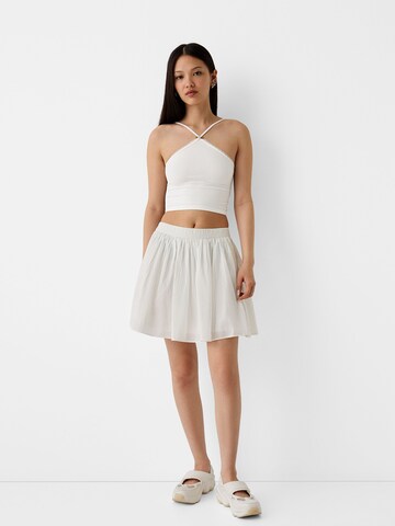 Top di Bershka in bianco