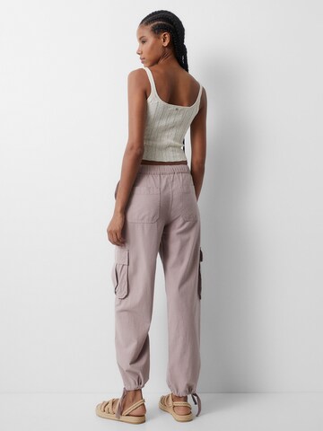 Pull&Bear Regular Cargohose in Pink