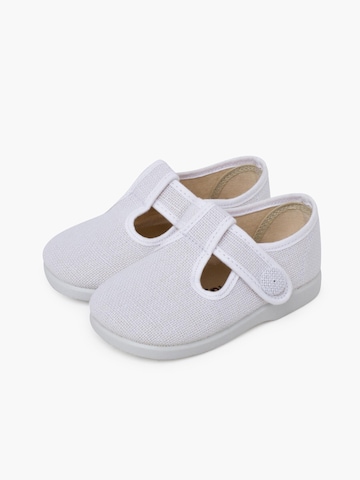 Chaussure basse Pisamonas en blanc