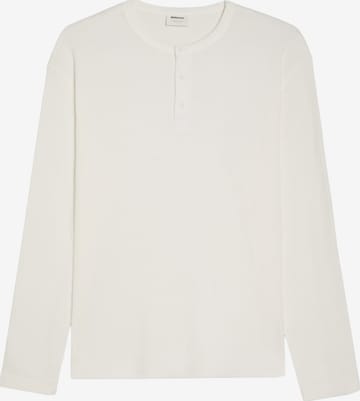 T-Shirt Bershka en blanc : devant