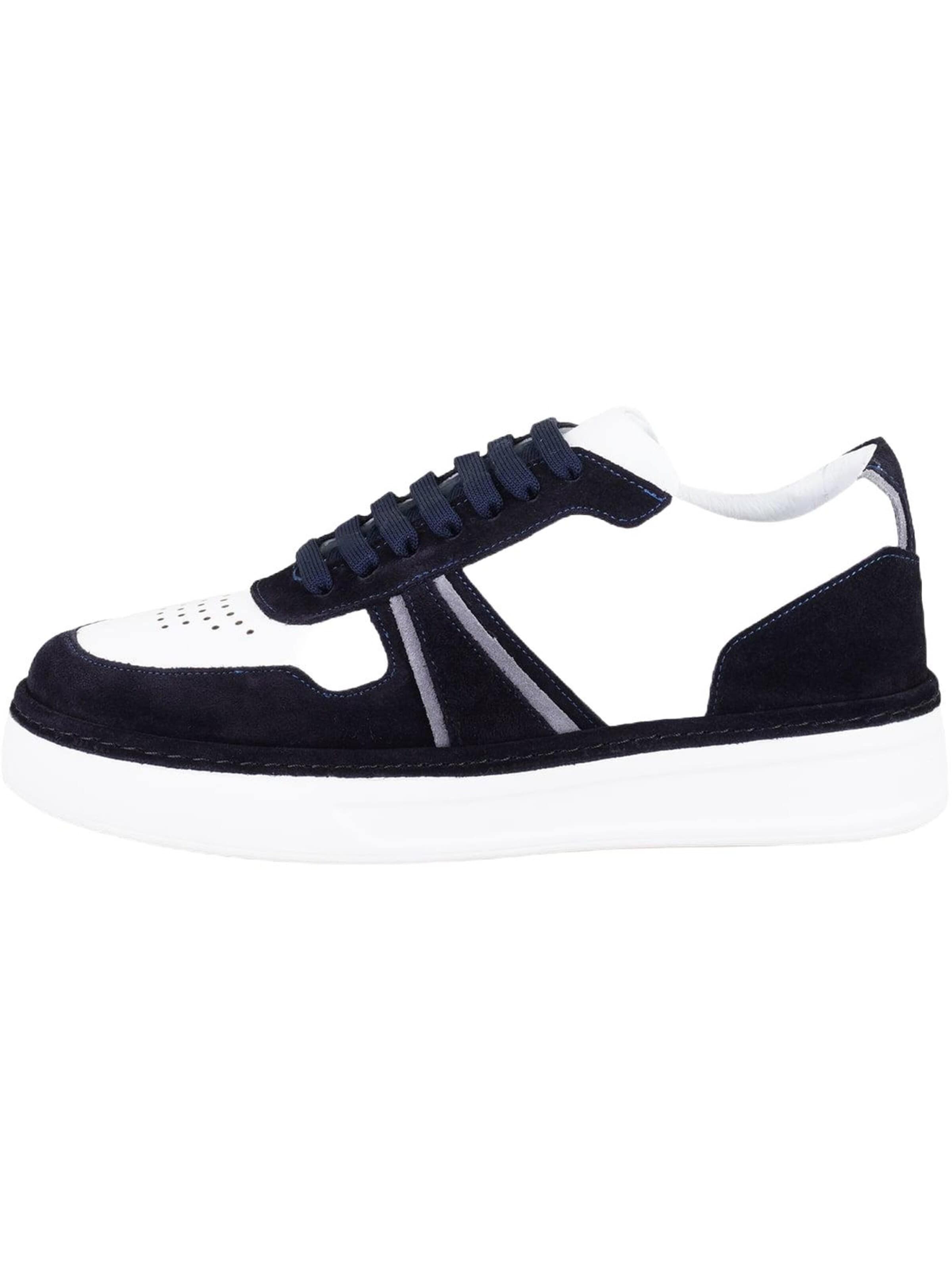 Desa Slip-on 'Lässige Spitze' in White