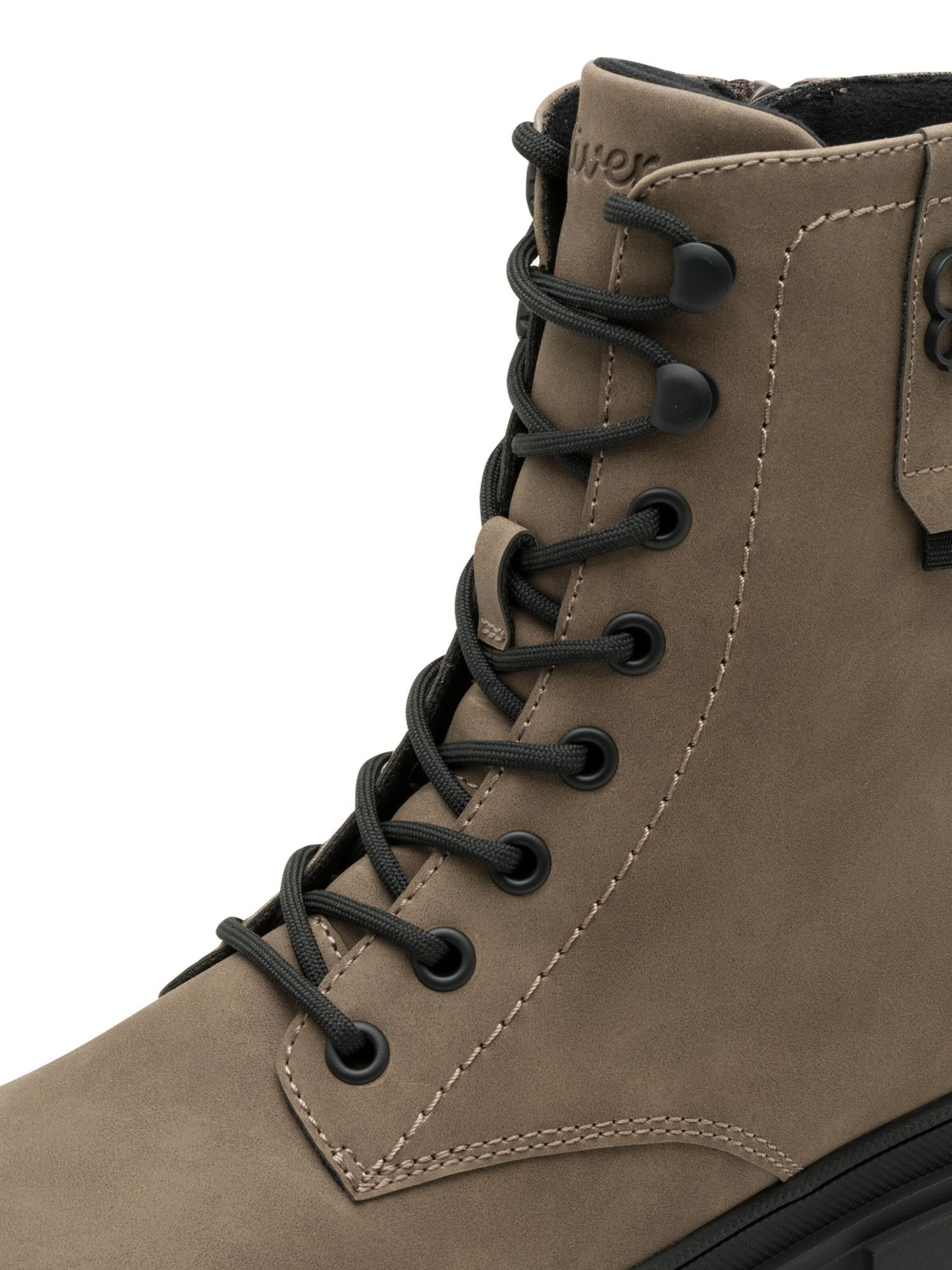 s.Oliver Schnürstiefelette in Beige