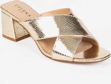 Celena - Zapatos abiertos 'Carah' en oro