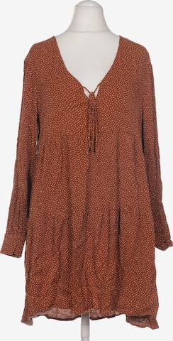 ABOUT YOU Dress in M in Brown: front