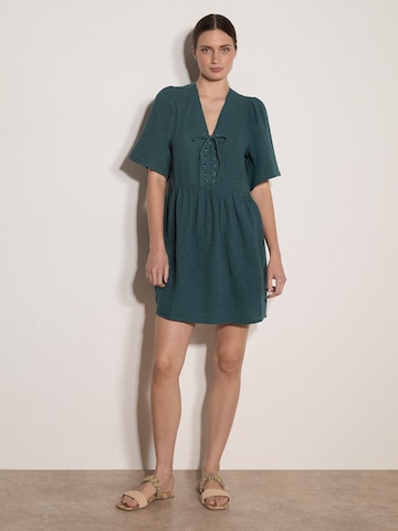 Apricot Jurk ' ' in Groen