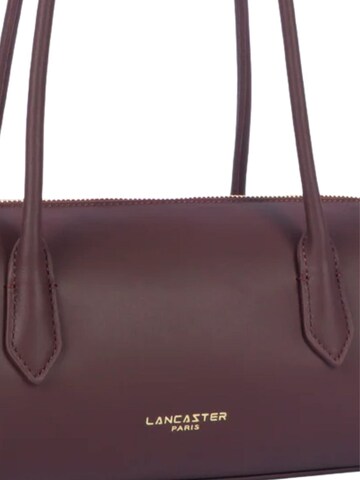 Geantă de umăr 'Lancaster Sac trotteur Zippé Donna Cube Bordeaux Foncé' de la LANCASTER Paris pe mov