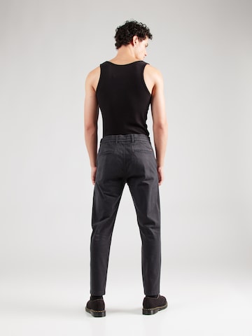 BOSS - Tapered Pantalón chino en negro