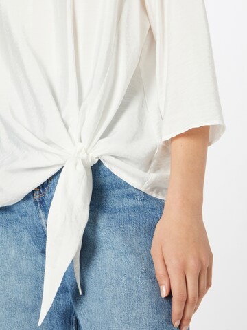 SAMOON - Blusa en blanco