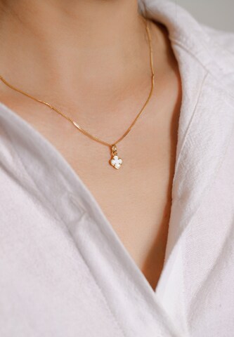 ELLI Kette in Gold: Vorderseite