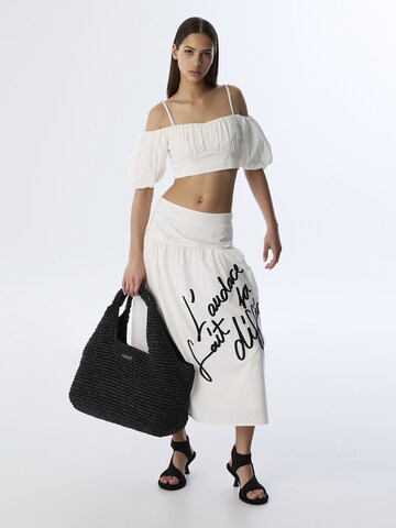 Twist Skirt in Beige: front