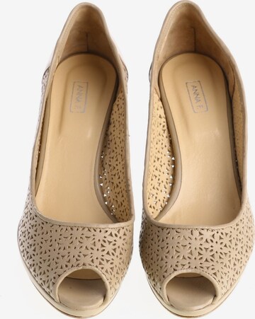 Anna F. Pumps 40 in Beige