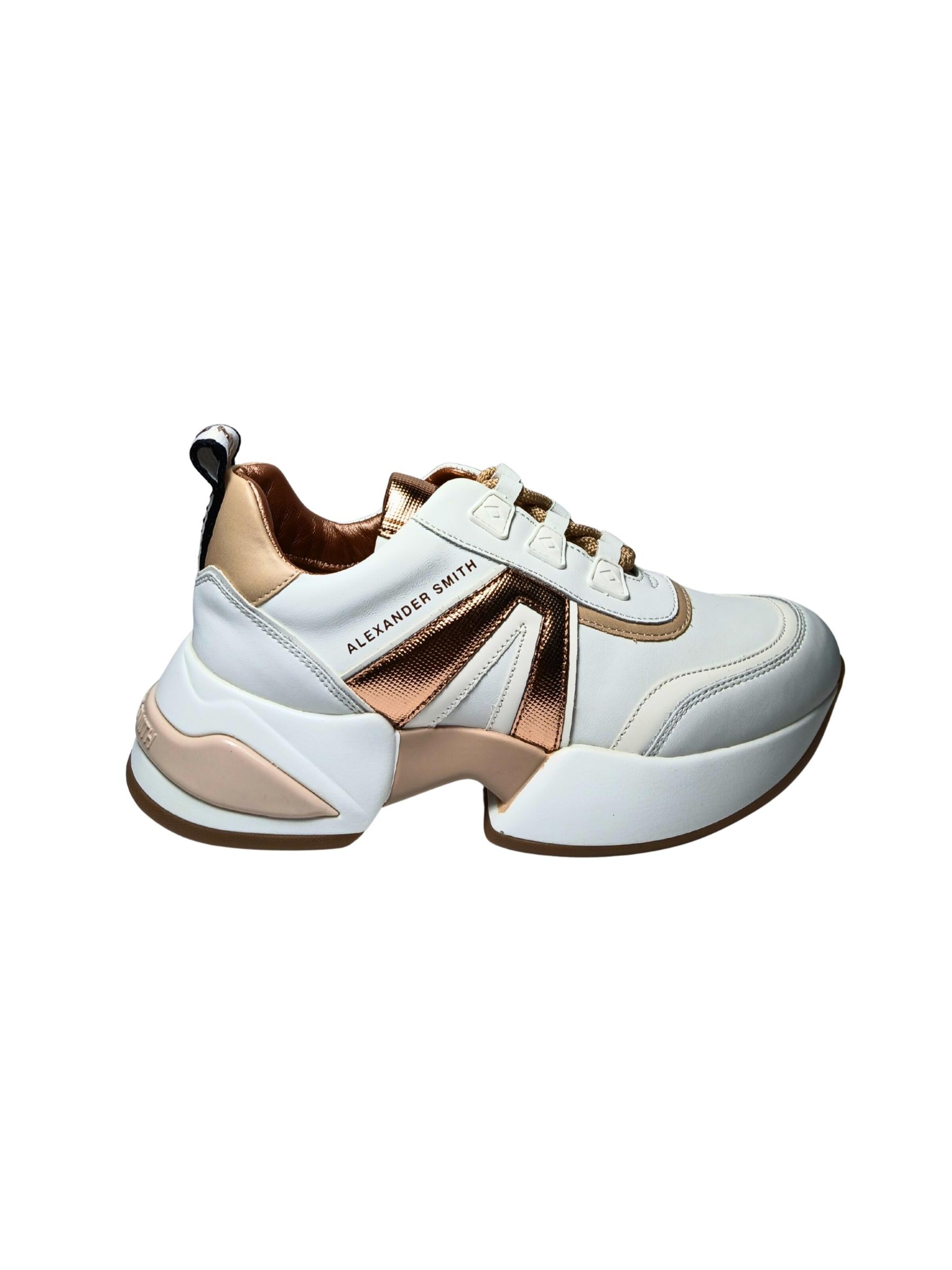 Alexander Smith Sneakers in White: front