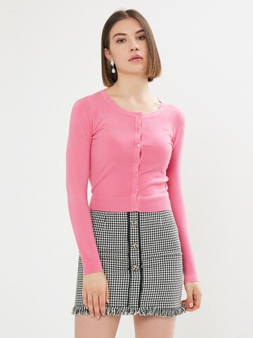 Influencer Knit Cardigan in Pink: front