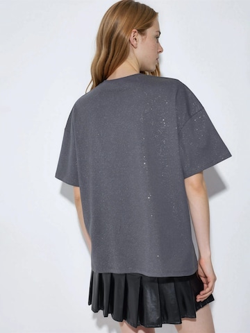 T-shirt Busem en gris