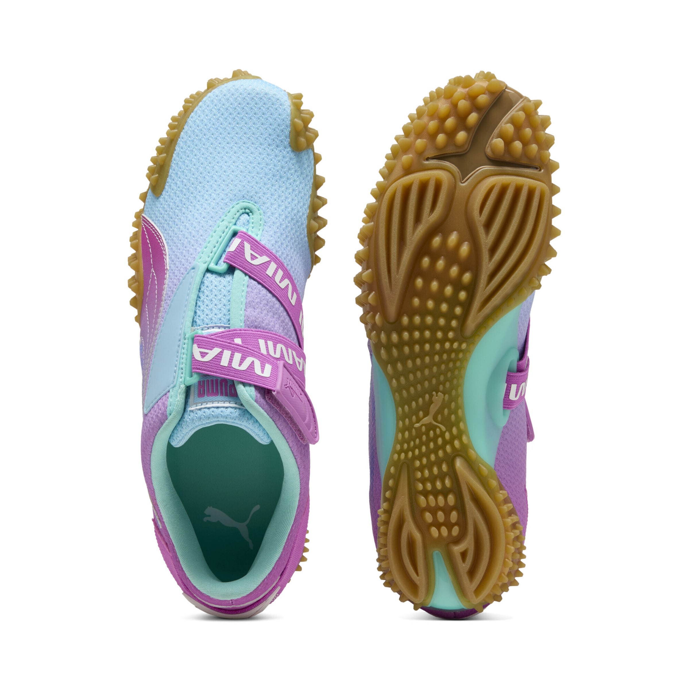 PUMA Platform trainers in Pink