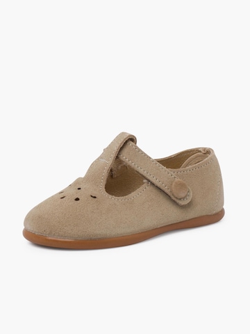 Pisamonas First-Step Shoes in Beige: front