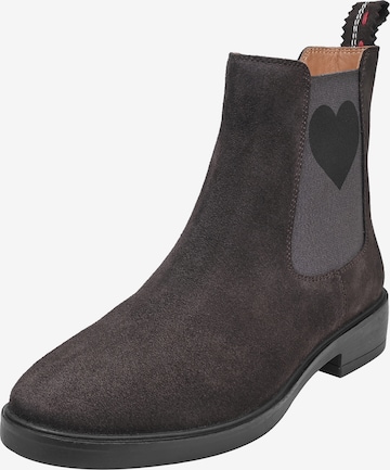 Crickit Chelsea Boot ' ALEXIA ' in Braun: Vorderseite