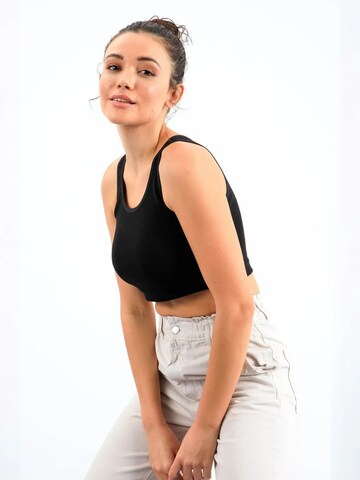 Tommy Life Top 'Crop Top' in Black: front