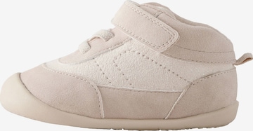 pilka Next Pirmieji vaiko vaikščiojimo bateliai: priekis