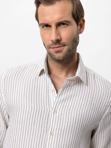 Antioch Regular fit Button Up Shirt in White