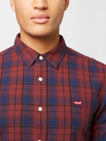 LEVI'S ® Přiléhavý střih Košile 'Battery Housemark Slim Fit' – červená