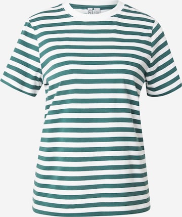 T-shirt 'PCRIA' PIECES en vert : devant