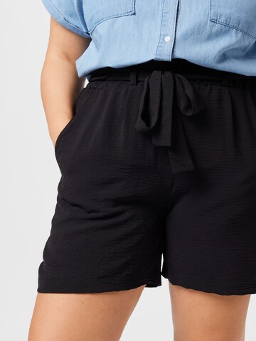 ONLY Curve Loosefit Shorts 'LAVENDER METTE' in Schwarz