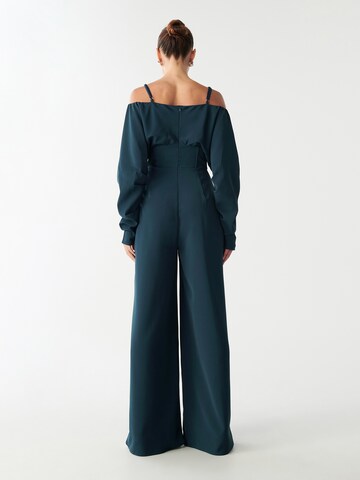 Salopeta de la Willa pe albastru: spate