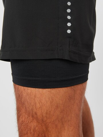 ENDURANCE Regular Sportshorts 'Vanclause' in Schwarz