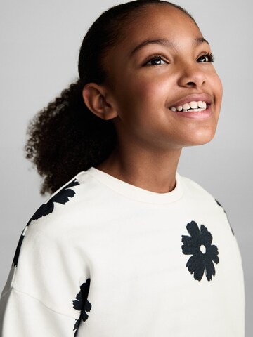 MANGO KIDS Sweatshirt 'ARTY' in White