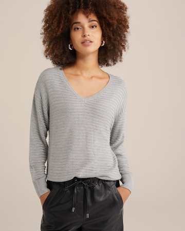 WE Fashion Sweater in Grey: front