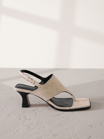 Infradito di Next in grigio