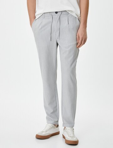 Koton Trousers in Grey: front