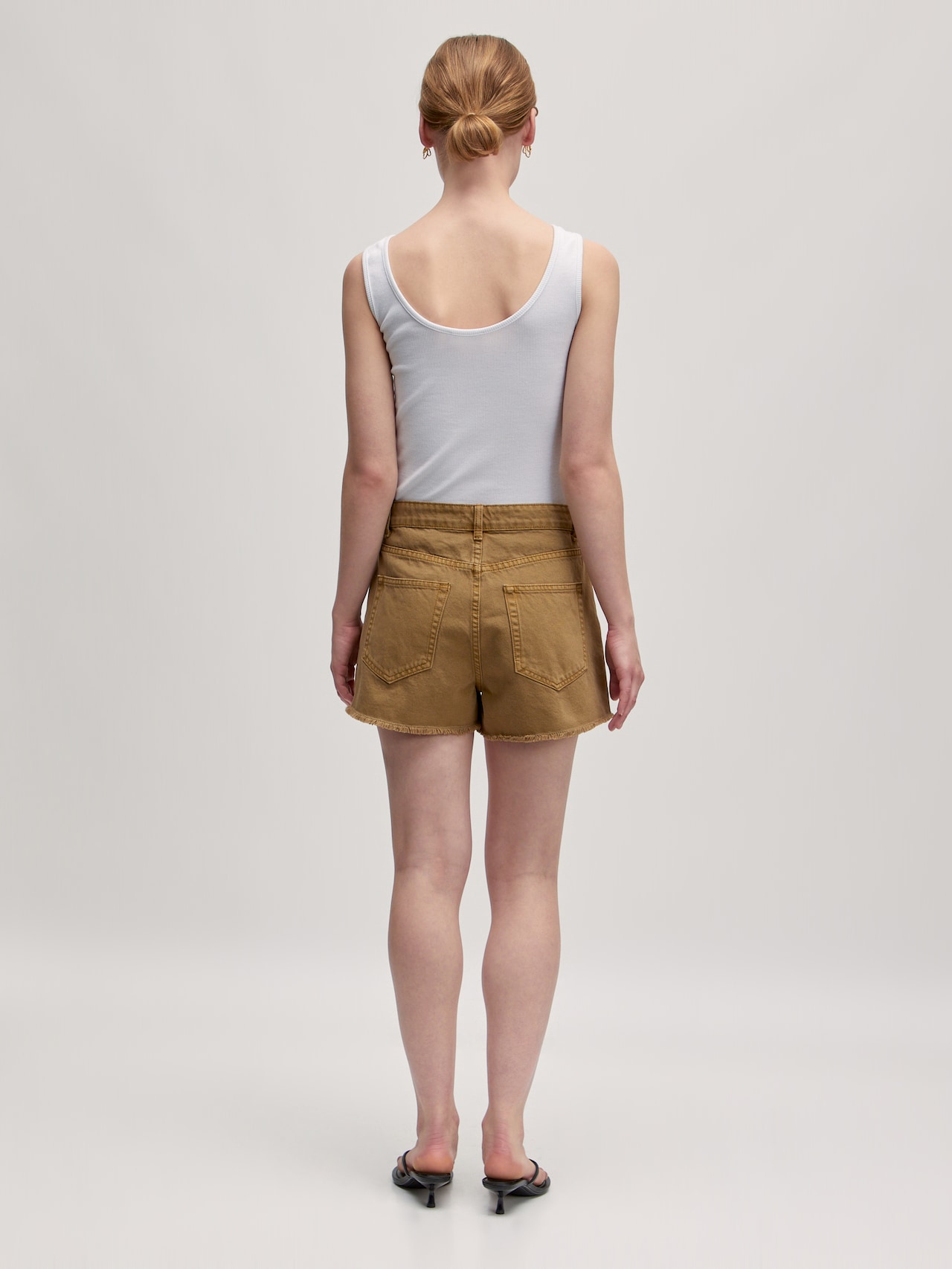 EDITED Produkte Shorts 'Tardis' braun