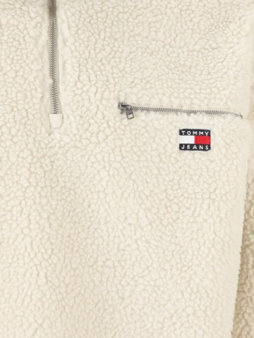 Tommy Jeans Pullover in Beige