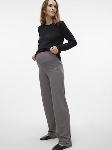 MAMALICIOUS Loose fit Trousers in Grey