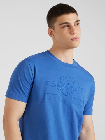 T-Shirt GANT en bleu