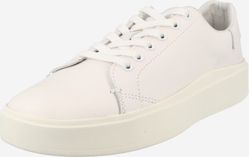 LEVI'S Sneakers 'GIBBS' in White: front