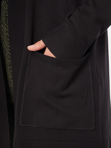 s.Oliver BLACK LABEL Плетена жилетка в черно