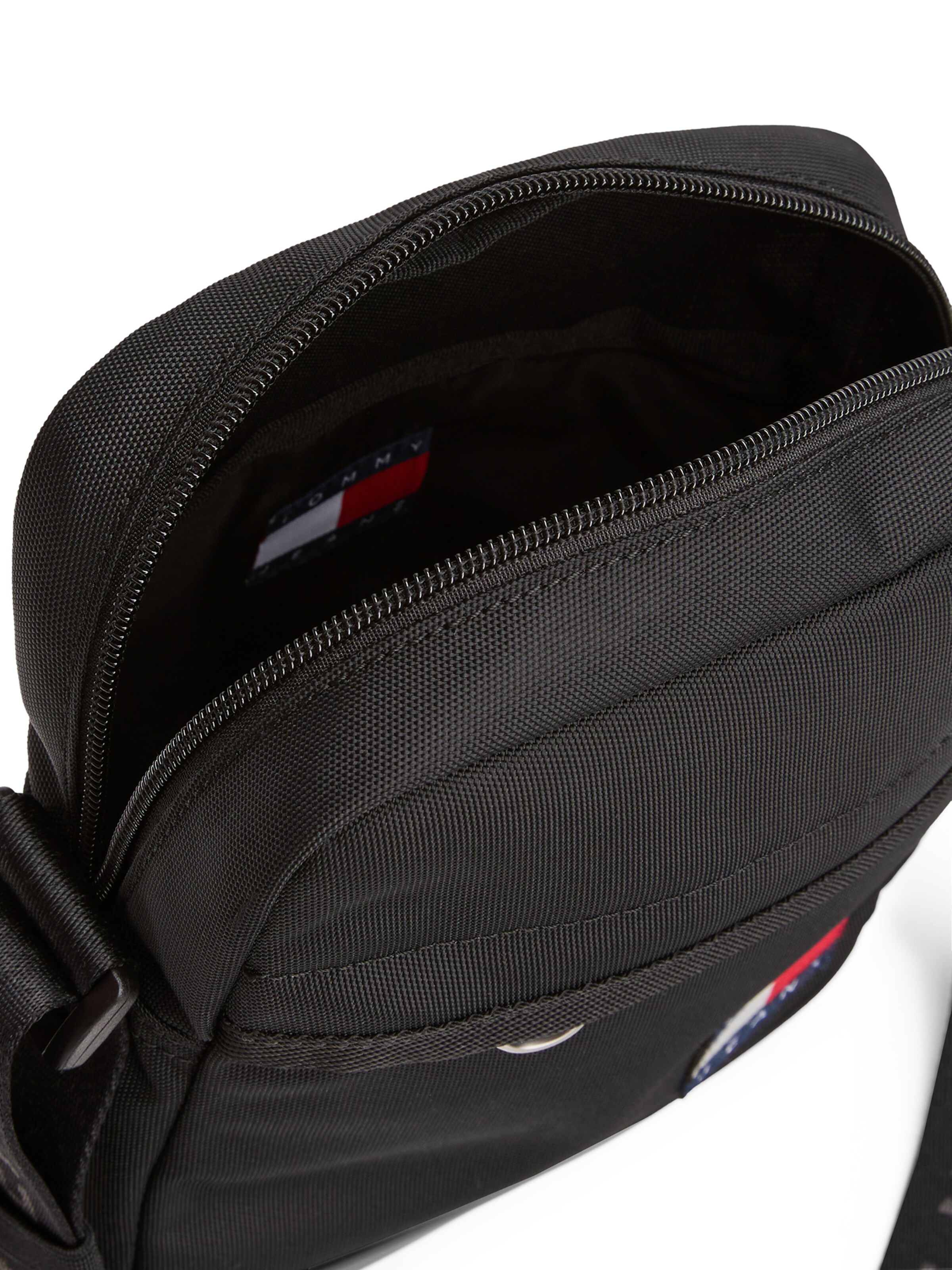 Tommy Jeans Τσάντα ώμου 'ESS' σε μαύρο