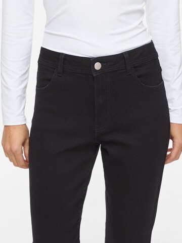 Slimfit Jeans 'MIA' di VILA in nero
