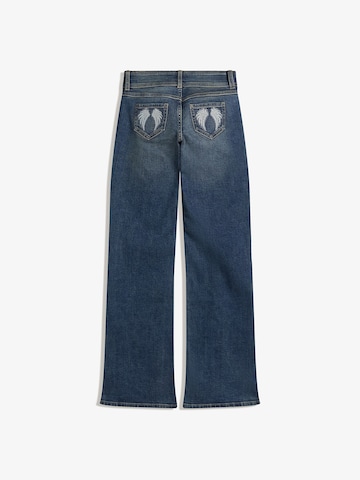Bershka Flared Jeans in Blue