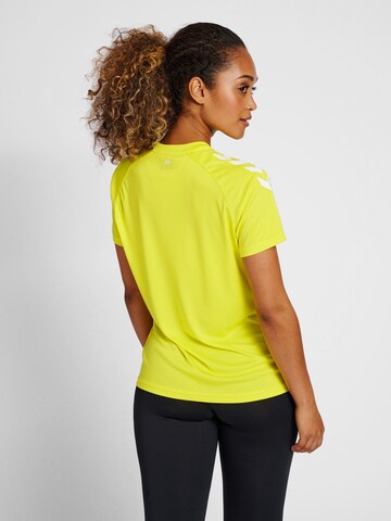 T-shirt fonctionnel Hummel en jaune