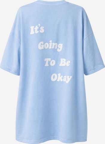 Worldclassca Oversized Shirt in Blue: front
