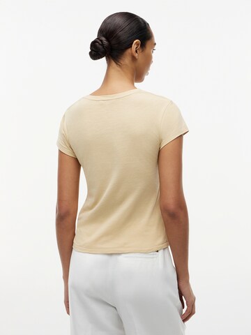 TOMMY HILFIGER T-shirt i beige: baksida