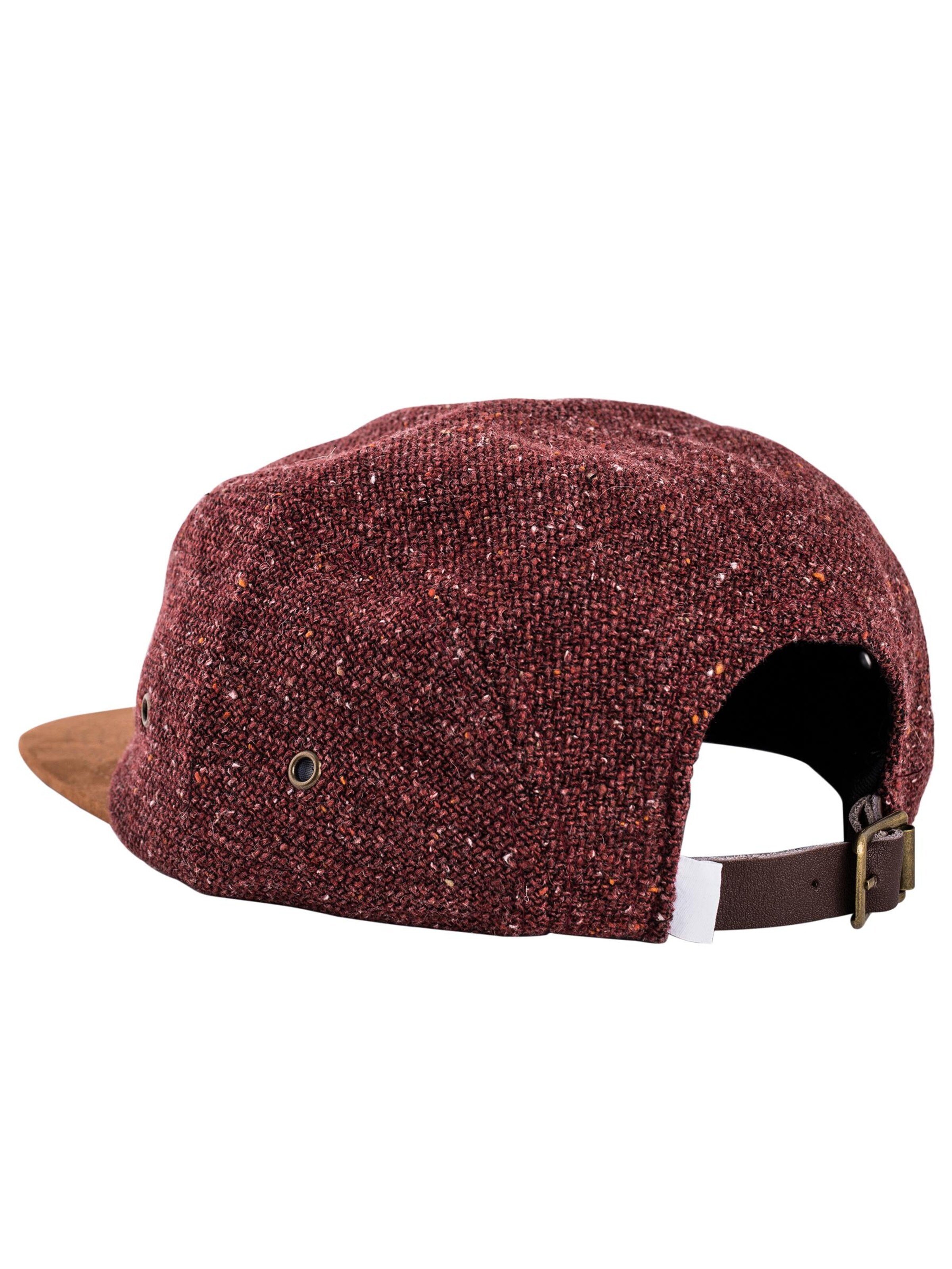 Blackskies Cap 'Obsidius' in Red