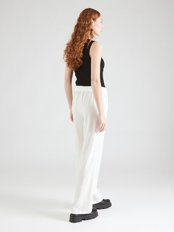 b.young Wide leg Broek 'FALAKKA' in Wit