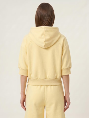 Vivisence Sweatshirt '9008' in Geel