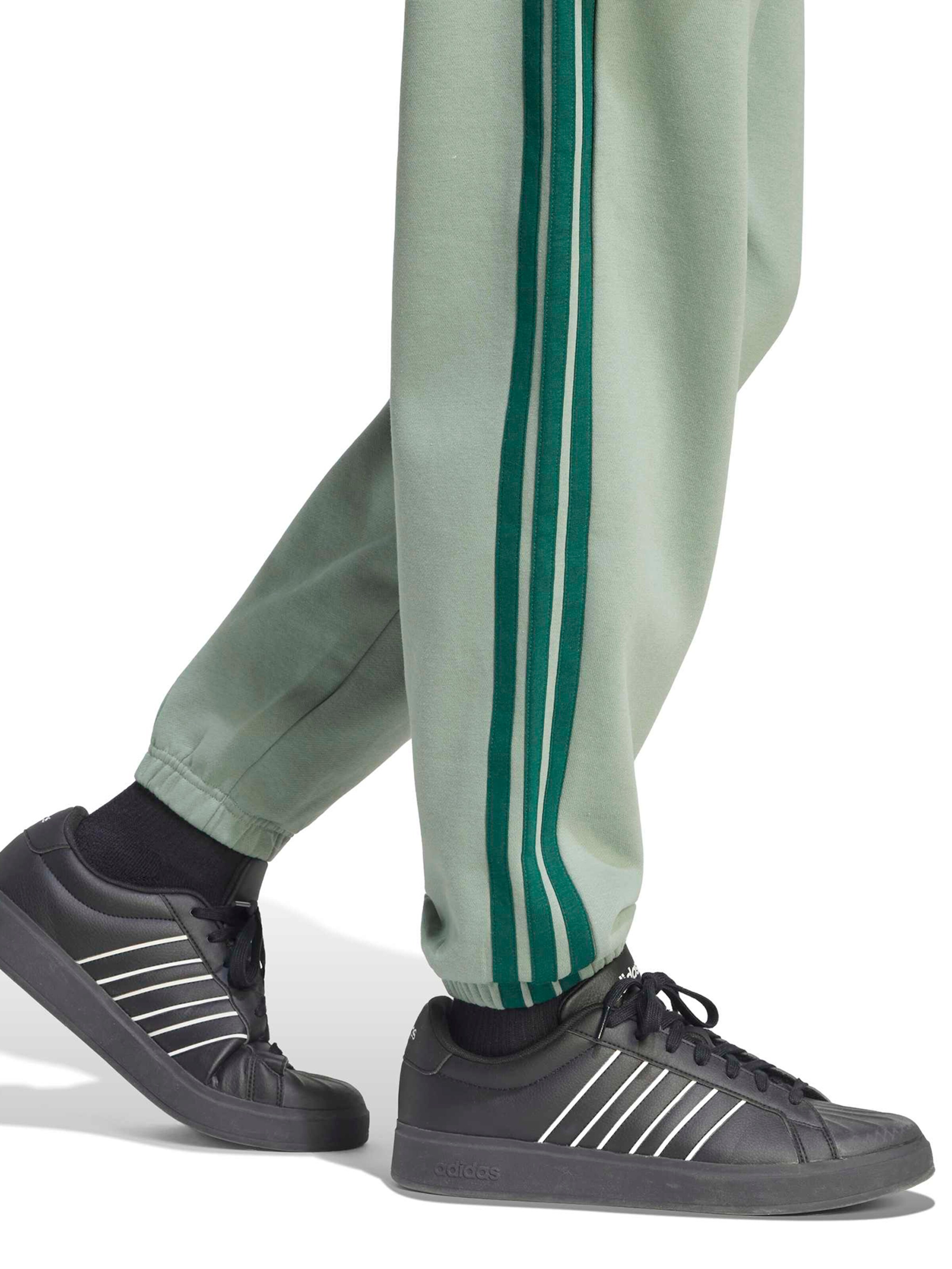 Effilé Pantalon ADIDAS SPORTSWEAR en vert
