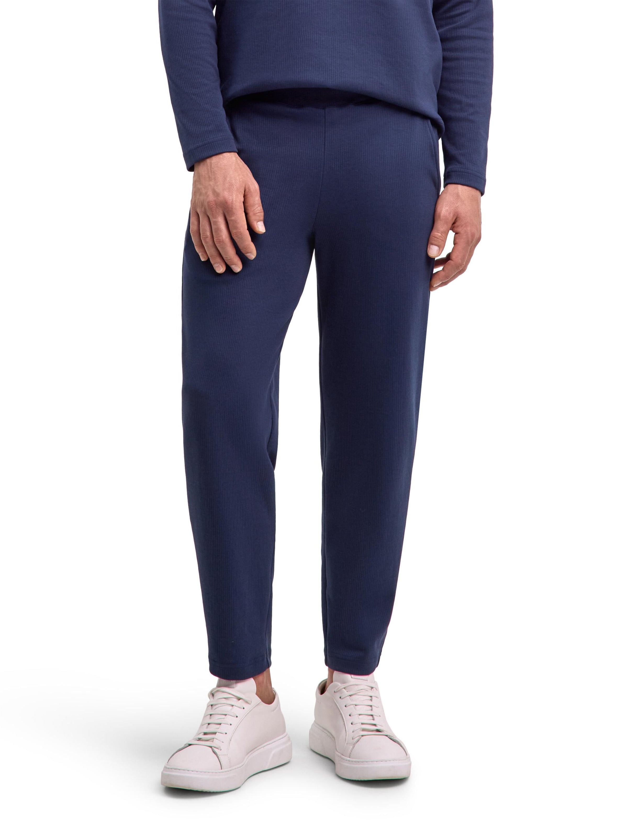 FALKE Workout Pants 'Casual' in Blue: front